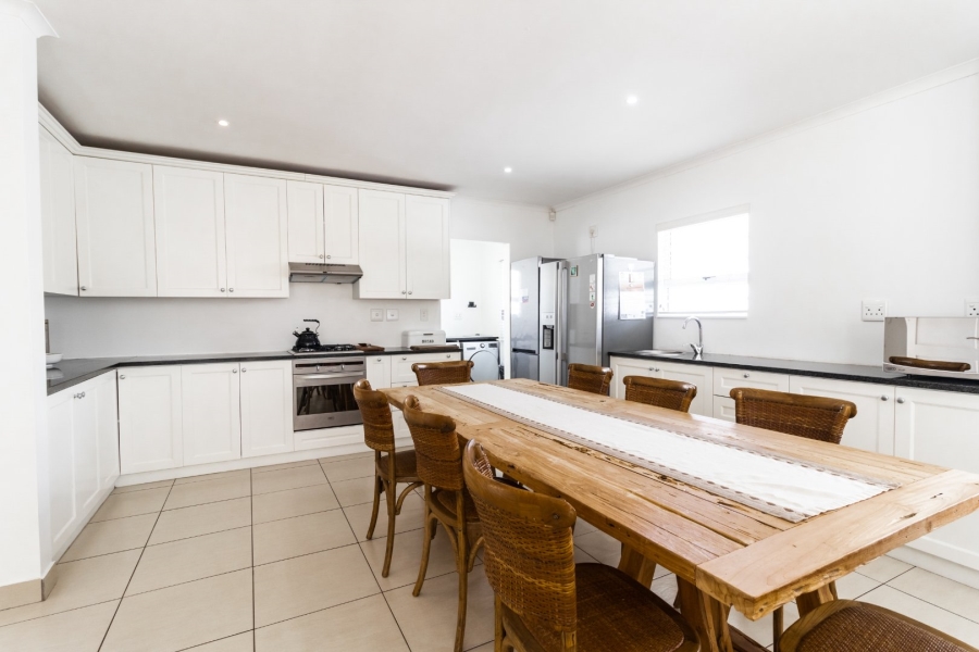 3 Bedroom Property for Sale in St Helena Views Western Cape